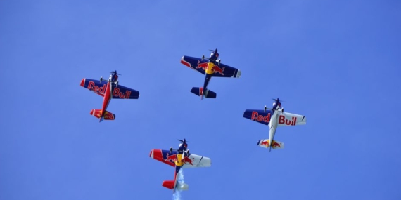 Red Bull Uçuş Günü Caddebostan Sahili'nde Gerçekleşti