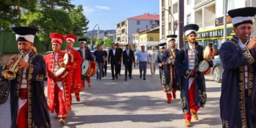 Refahiye'de 19. Bal Festivali coşkuyla kutlandı