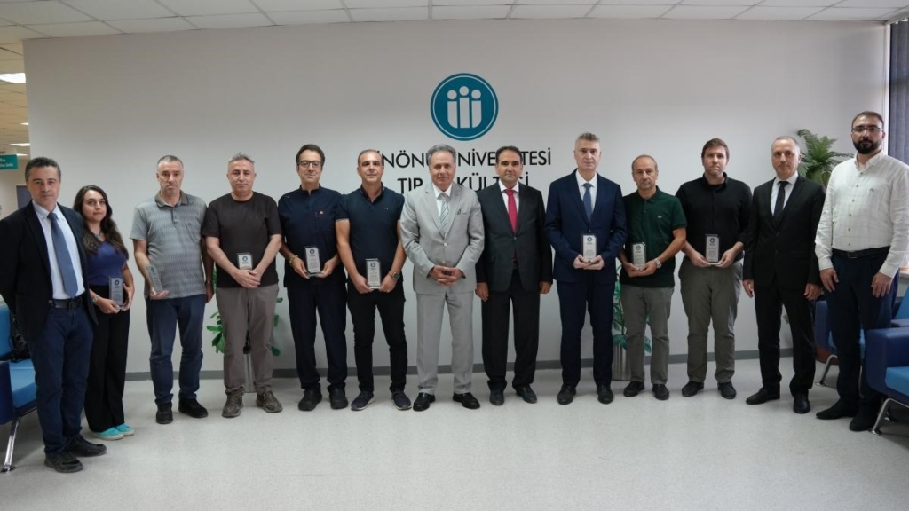 Rektör Akpolat, Tıp Fakültesi Öğretim Üyeleriyle Toplantı Yaptı