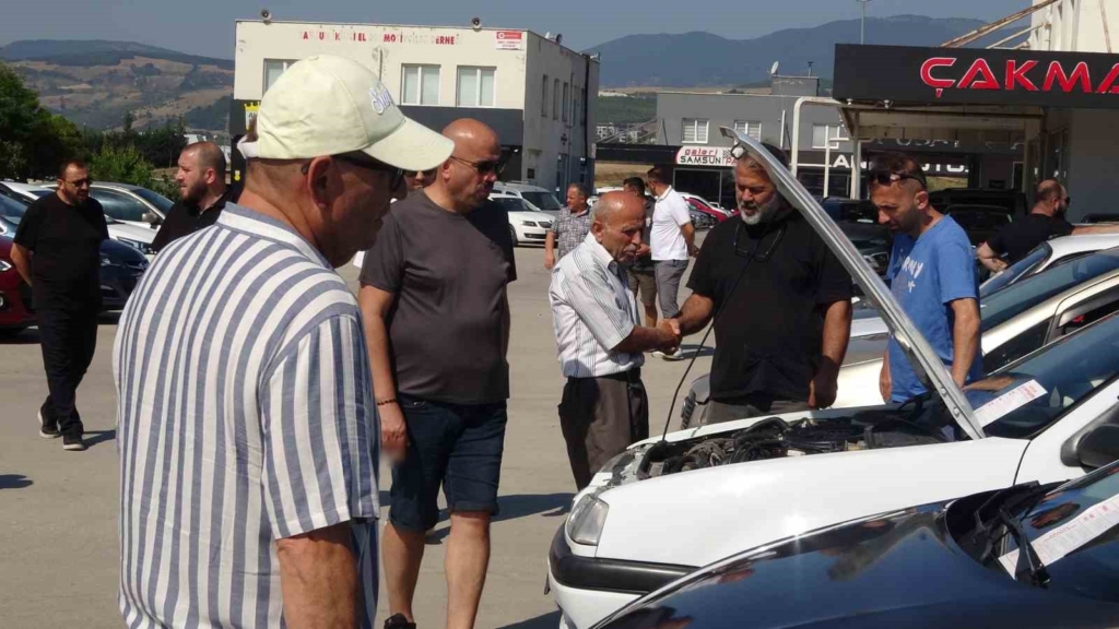 Samsun'da İkinci El Otomobil Pazarında Durgunluk Yaşanıyor