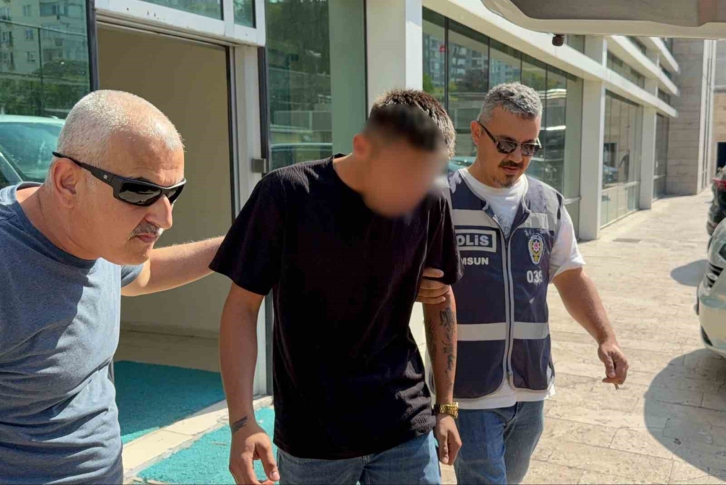 Samsun'da bıçaklama zanlısı 17 yaşındaki çocuk tutuklandı
