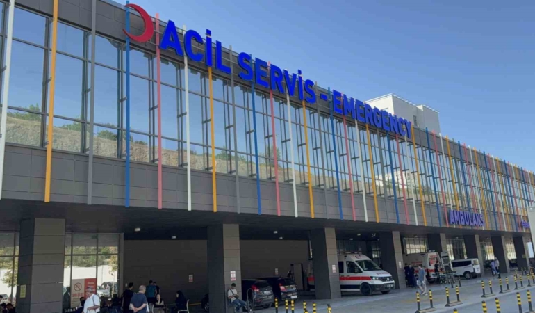 Samsun'da demir çelik fabrikasında patlama: 2 yaralı