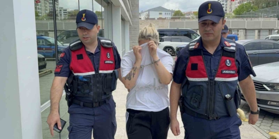 Samsun'da uyuşturucu suçundan aranan kadın yakalandı