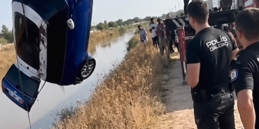 Şanlıurfa'da otomobil dereye düştü, sürücü kayboldu