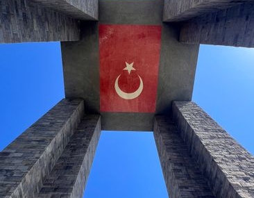 Şanlıurfa'da sünnet düğününde şehit ailelerine bağış yapıldı