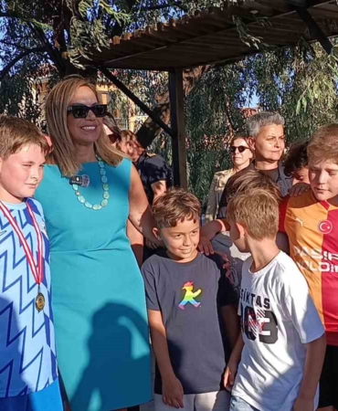Şarköy'de yeni park ve meydan düzenlemeleri tamamlandı