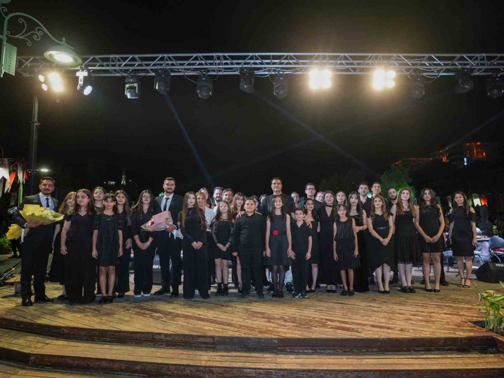 Şehitkamil'de Vadi Park'ta müzik dolu yaz gecesi