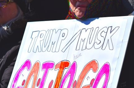 Senatör Murphy: Trump İran'la savaşı kaybetti