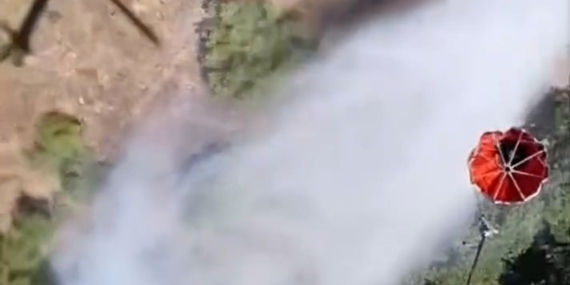 Sındırgı'daki yangına 6 uçak ve 6 helikopterle müdahale