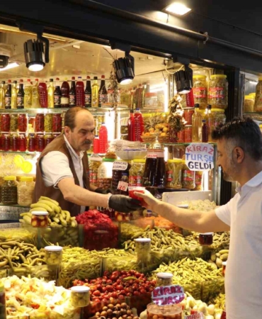 Sivas'ta Mısır Koçanı Turşusu Raflarda Yerini Aldı