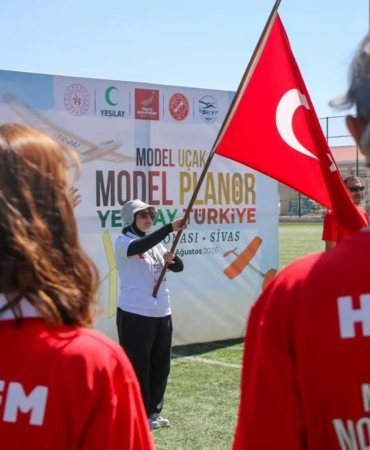 Sivas'ta Model Uçak ve Planör Türkiye Şampiyonası Başladı