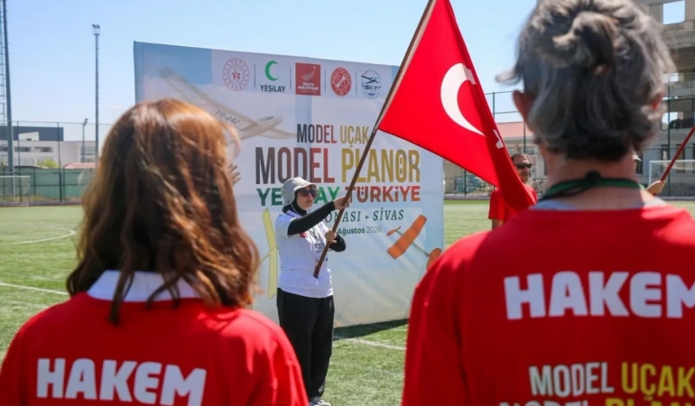 Sivas'ta Model Uçak ve Planör Türkiye Şampiyonası Başladı