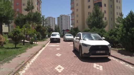 Sivas'ta mobil oto yıkama hizmetiyle dikkat çekiyor