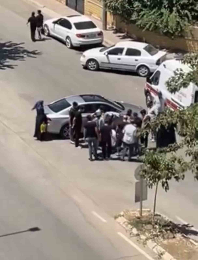 Siverek'te otomobil ve motosiklet çarpıştı, bir kişi yaralandı