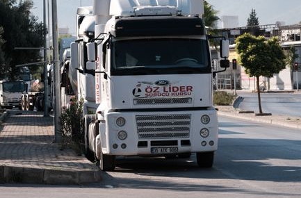 Siverek'te trafik kazasında ağır yaralanan kişi yaşamını yitirdi