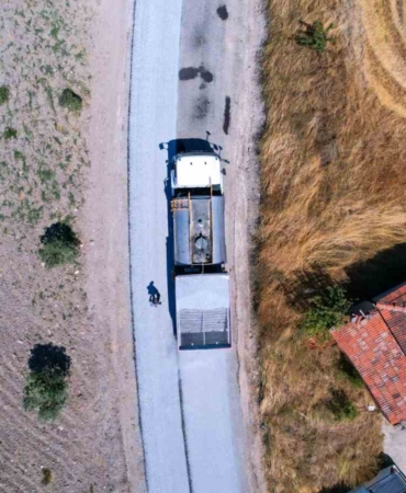 Soma'da ulaşım konforunu artıracak yol çalışması başladı