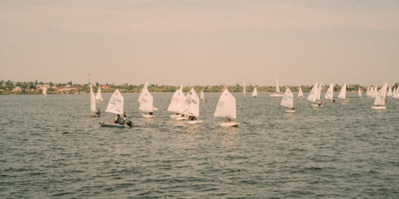 TAYK-Eker Olympos Regatta'da genç yelkenciler rüzgarla yarıştı