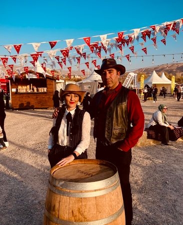 Tavas Zeybek Kültür ve Sanat Festivali başladı