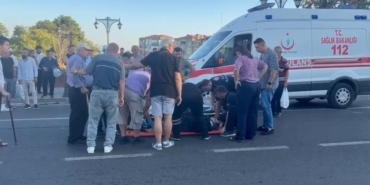 Tekirdağ'da otomobil yayalara çarptı, 2 kadın yaralandı