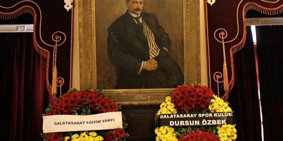 Tevfik Fikret, 111. ölüm yıl dönümünde Galatasaray Lisesi'nde anıldı