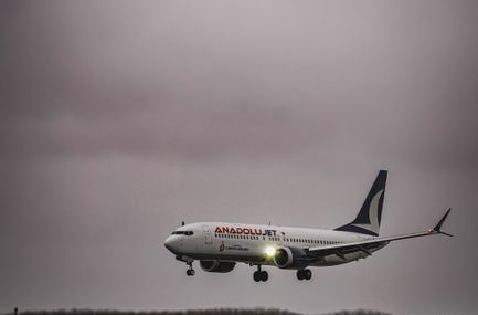 Trabzon Havalimanı'nda günlük uçak trafiği rekoru kırıldı