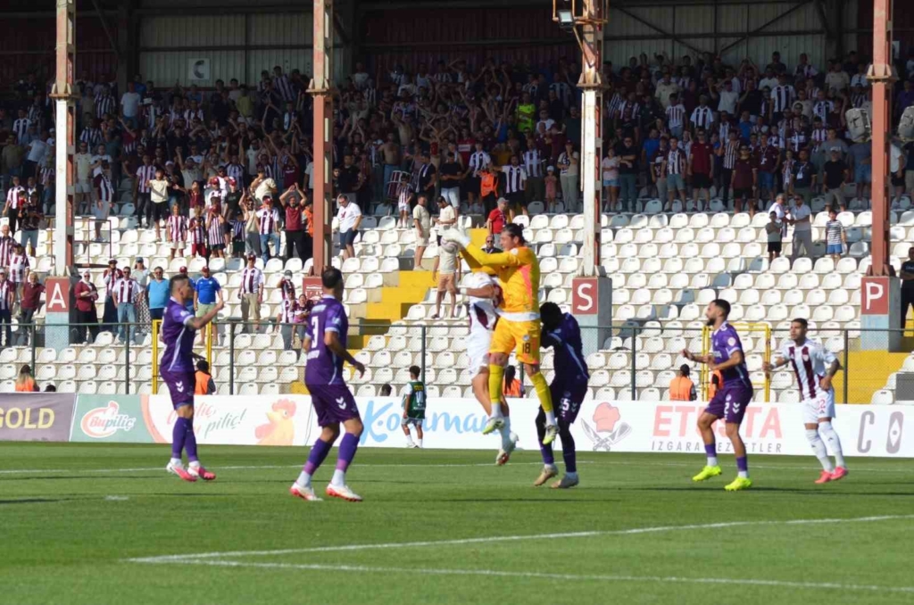 Trendyol 1. Lig'de Bandırmaspor ve Ankara Keçiörengücü 1-1 berabere kaldı