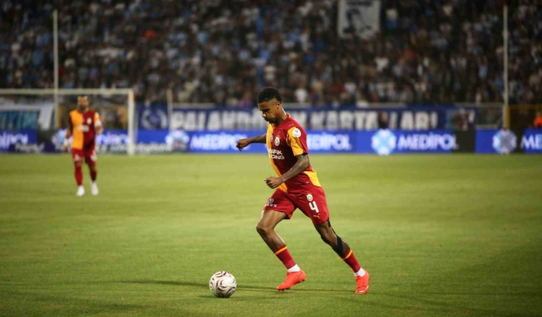 Trendyol Süper Lig'de Galatasaray, Erzurumspor'u 3-0 Geçti
