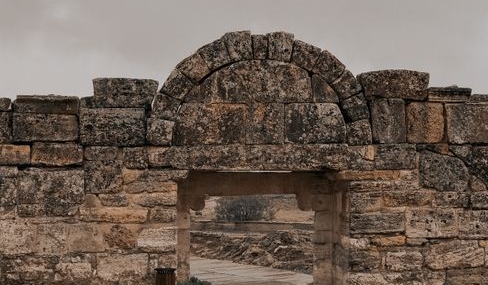 Troya Ören Yeri'nde 2026 Kazı Çalışmaları Devam Ediyor