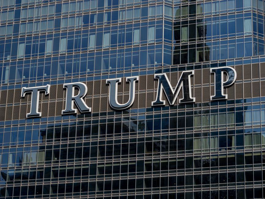 Trump, Kasım'da Kim Jong-un ile görüşmeyi planlıyor