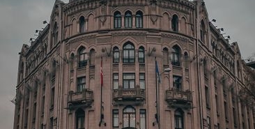 Türkiye İş Bankası Müzesi yaz sezonunda yoğun ilgi görüyor