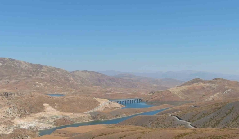 Turnaçayırı Barajı Sulama Projesi'nde Yüzde 52 Tamamlandı