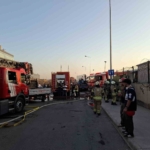 Tuzla'da çıkan yangın seramik deposuna ve teknelere sıçradı