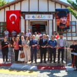 UŞAK BELEDİYESİ ÖZEL BİREYLERİ İŞ HAYATINA KAZANDIRAN KAFEYİ HİZMETE AÇTI