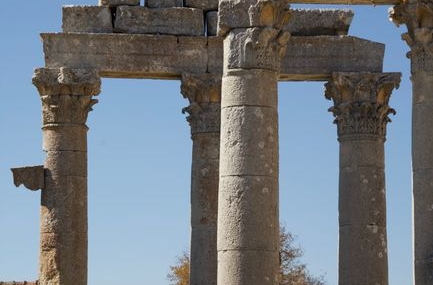 Uzuncaburç Antik Kenti, Mersin'de Ziyaretçilerini Ağırlıyor
