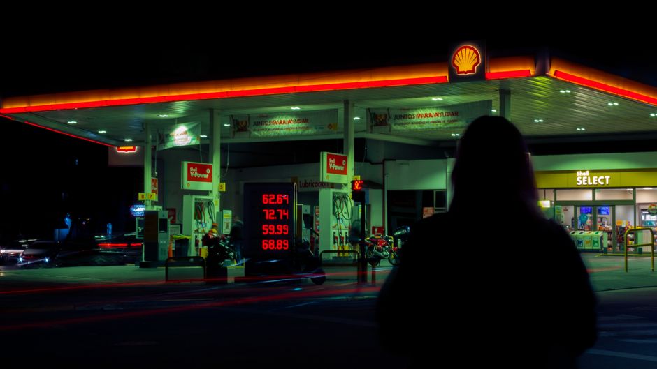 Vance: İran savaşında öncelik petrol fiyatlarını düşük tutmak