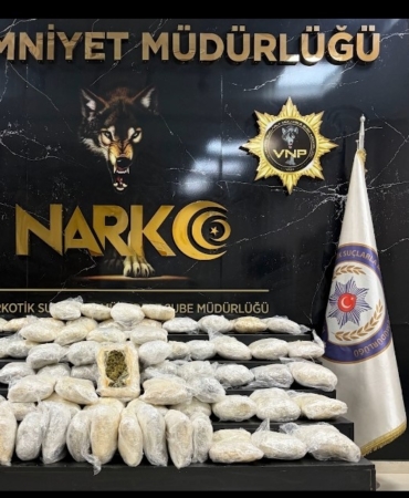 Van'da uyuşturucu operasyonunda 48 kilo esrar yakalandı