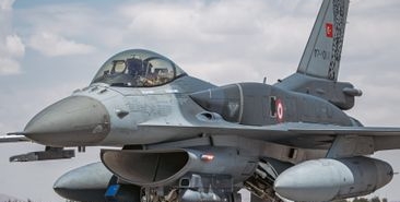 Yalova'da F-16 Uçağı Eğitim Uçuşunda Düştü, Can Kaybı Yok