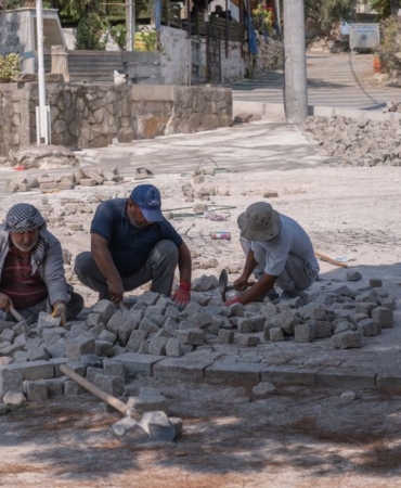 Yenişehir'de 100 bin metrekare parke taşı döşendi