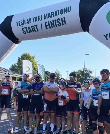 Yeşilay Yarı Maratonu İstanbul'da başladı