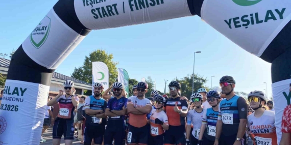 Yeşilay Yarı Maratonu İstanbul'da başladı