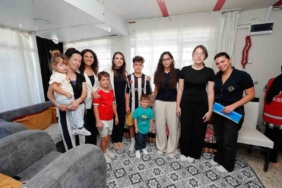 Yüreğimizdeki Işık projesi Hatay'da depremzede çocuklara destek sunuyor