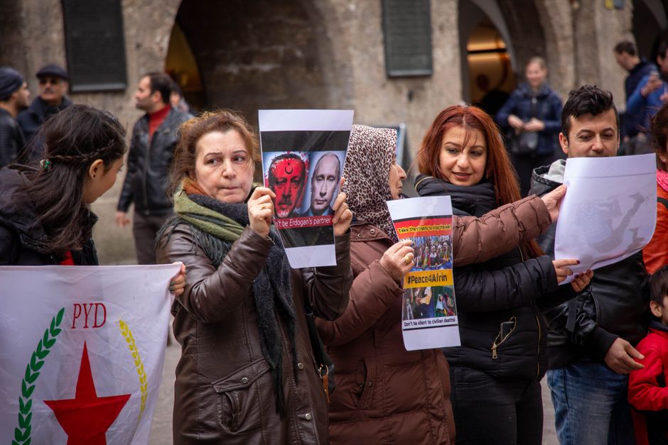 Zonguldak'ta Erdoğan'ın pankartını söken kişi tutuklandı