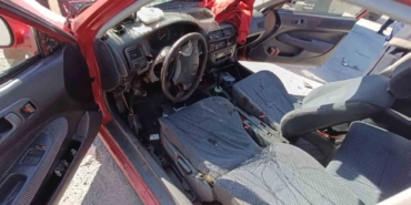 Zonguldak'ta otomobil kamyonete çarptı, 1 kişi yaralandı
