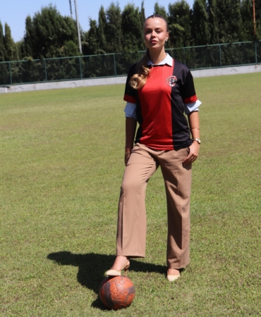 22 YAŞINDAKİ ZEYNEP MESTAN, TURGUTLUSPOR'UN TEKNİK DİREKTÖRÜ OLDU