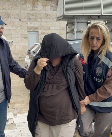 AVM'DEN 20 BİN LİRALIK GİYİM EŞYASI ÇALAN KADIN YAKALANDI