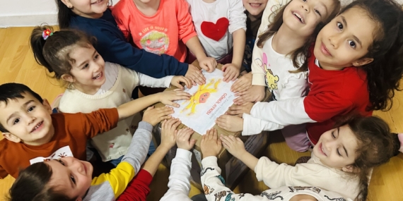 OKULA YENİ BAŞLAYAN ÇOCUKLARDA KAYGIYA DİKKAT