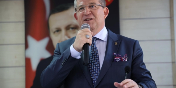 AK PARTİ İL BAŞKANI SUBAŞIOĞLU; "VATANDAŞIN İŞİNİ ZORLAŞTIRMAYIN, KOLAYLAŞTIRIN"