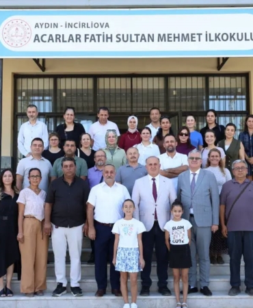 ACARLAR'DA YAPIMI TAMAMLANAN İLKOKUL, EĞİTİM İÇİN GÜN SAYIYOR