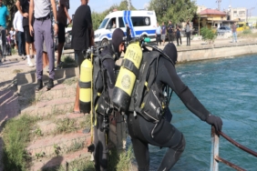 ADANA'DA SULAMA KANALINDA KAYBOLAN KİŞİ ARANIYOR