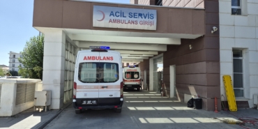 ADIYAMAN'DA OTOMOBİL ÇOCUĞA ÇARPTI: 1 YARALI